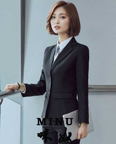 咪奴服装